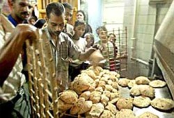 ارتفاع سعر "رغيف" بورسعيد.. المنظومة الجديدة نصب واحتيال