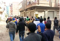 أمن الانقلاب يعتدي على مظاهرة شبابية بالشرقية ويعتقل العشرات