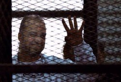 سنة حبسًا للبلتاجي بتهمة إهانة "الشامخ" أثناء قضية "الاتحادية"