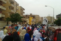 وقفة ومسيرة بحقوق السادات رفضًا للانقلاب الدموي