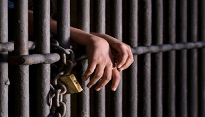 الانقلاب يحبس 6 طلاب بجامعة المنصورة بعد اعتقالهم عشوائيًّا