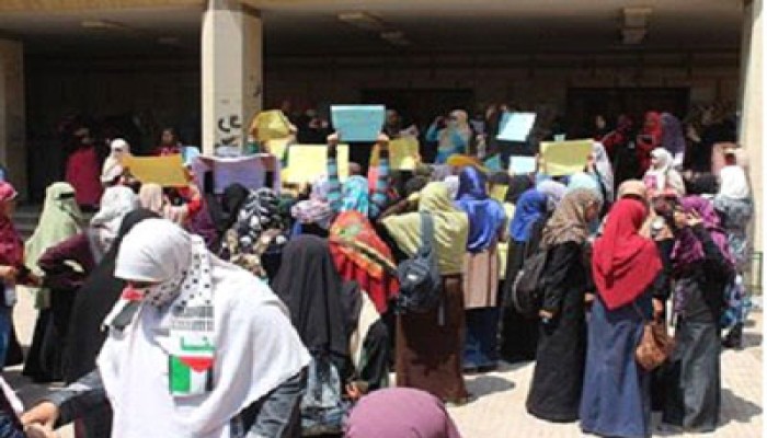 بالصور.. ثورة طالبات كلية البنات بعين شمس