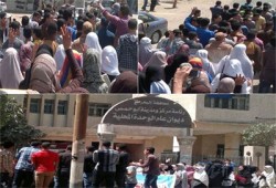 مسيرة لطلاب ضد الانقلاب بأبو حمص إحياءً لذكرى "الفض"