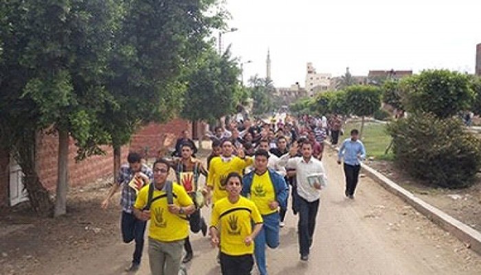 بالصور.. ماراثون ومباراة رياضية لطلاب ضد الانقلاب بتفهنا الأشراف