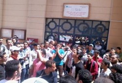مسيرة لطلاب "معهد الأهرامات للهندسة" بـ٦ أكتوبر