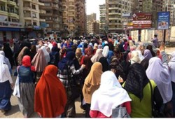 مسيرة حاشد لطلاب المنصورة خارج أسوار الجامعة