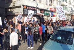 قنا.. مسيرة لأحرار مدينة قوص تهتف: الانقلاب هو الإرهاب