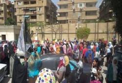 مظاهرة لطالبات كلية البنات بعين شمس