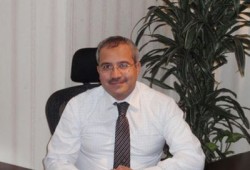 تدهور صحة د. مراد علي داخل معتقلات الانقلاب