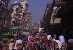 البحيرة.. مسيرة لحرائر "دمنهور" رفضًا للانقلاب ودعمًا للشرعية