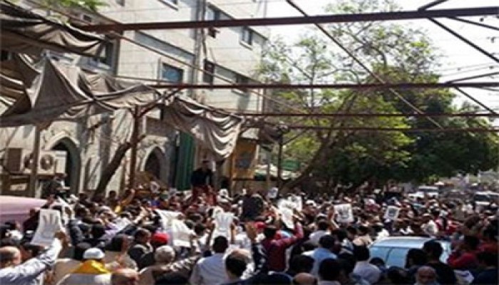 بالصور.. الآلاف في مسيرة  بإمبابة.. واعتداءات وحشية للانقلاب