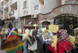 وقفة لـ"طالبات ضد الانقلاب" تضامنًا مع زميلاتهن المفصولات برياض أطفال