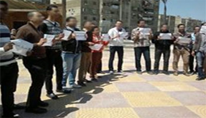 وقفة لطلاب كلية العلوم "بورسعيد" تندد بجرائم الانقلاب