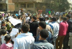 مباشر.. مسيرة حاشدة بـ"أسوان" تهتف: ثوار أحرار هنكمل المشوار