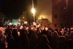 بث حي.. سلسلة بشرية ومسيرة حاشدة بأسوان ضد السفاح