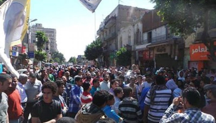 الآلاف يحتشدون بمسيرة حلوان في جمعة "معًا للخلاص"