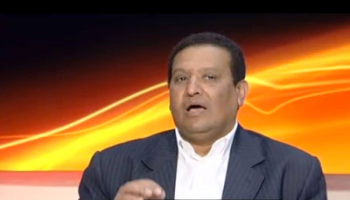 سليم عزوز: القصاص قادم والسيسي يخشى الانقلاب عليه