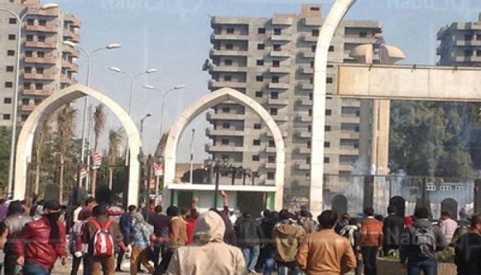 70 مصابًا في اعتداء "قوات الانقلاب" على طلاب "جامعة المنيا"