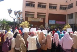 وقفتان حاشدتان بـ"طب" و"علوم" المنوفية تنديدًا بالقضاء الجائر