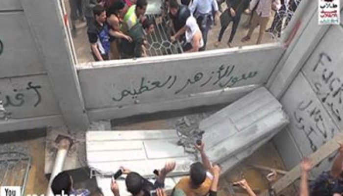 اتحاد الأزهر: الطلاب سلميون وما زالت لدينا المفاجآت لكسر الانقلاب