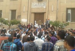 بالصور.. مسيرة حاشدة لطلاب اﻷزهر فرع "الدراسة"