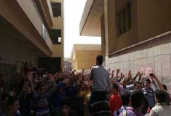 بالصور.. مسيرة حاشدة لطلاب جامعة حلوان