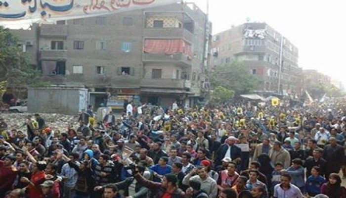 بالصور.. حشود هائلة تنضم لمسيرة المطرية