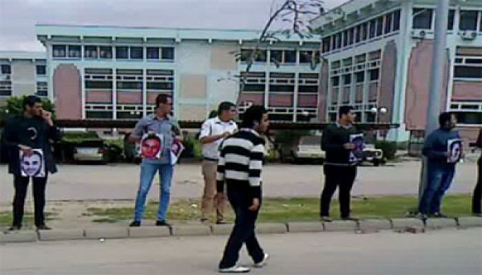 طلاب جامعة القناة بالإسماعيلية ينددون بالانقلاب العسكري واعتقالات زملائهم