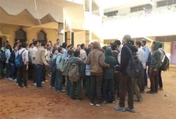 إضراب طلاب وطالبات مدرستي الأندلس وحراء لليوم الرابع عن الدراسة