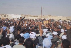 المنيا تشيع جنازة شهيدها شريف عاشور بمذبحة الألف مسكن