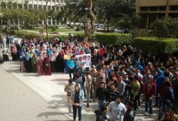 طلاب "القاهرة" يختتمون فعاليات اليوم برفض حكم قضاء الانقلاب