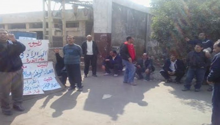 الاحتجاجات العمالية تنضم لركب الثورة وتعصف بالانقلاب