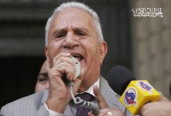 الدماطي: عار على الدولة المصرية اتهام الرئيس مرسي بـ"التخابر"
