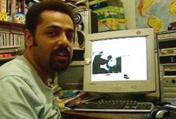 " وائل عباس : الثورة وقعت فى خديعة 11 فبراير والحل توحيد المطالب