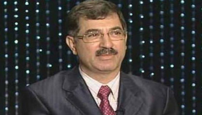 علاء صادق: "طاهر أبو زيد" افتكر نفسه وزير بجد