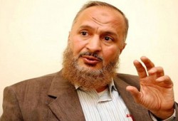 "دربالة": "دستور العسكر" إقصائي وتمريره سيزيد البلاد اشتعالاً