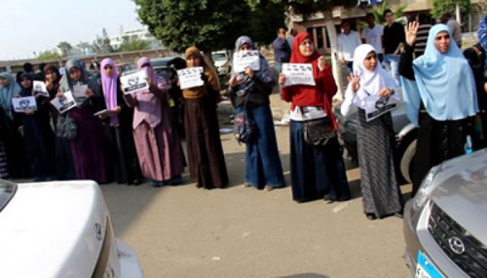 اعتقال 5 طالبات بجامعة بورسعيد بعد انتهاء فعالية رافضة للانقلاب