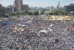 النيويورك تايمز: مدونو ثورة يناير إما في السجن أو مهددون اﻵن