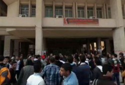 فيديو.. ثورة بـ"أزهر أسيوط" ردًا على إجرام الانقلاب بحق الطالبات