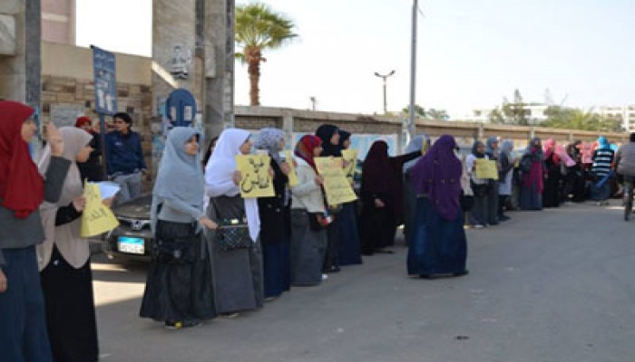 طلاب ضد الانقلاب ببورسعيد تتضامن مع الأزهر