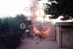 غاز الانقلابيين يشعل النيران في معامل زراعة الأزهر بالقاهرة