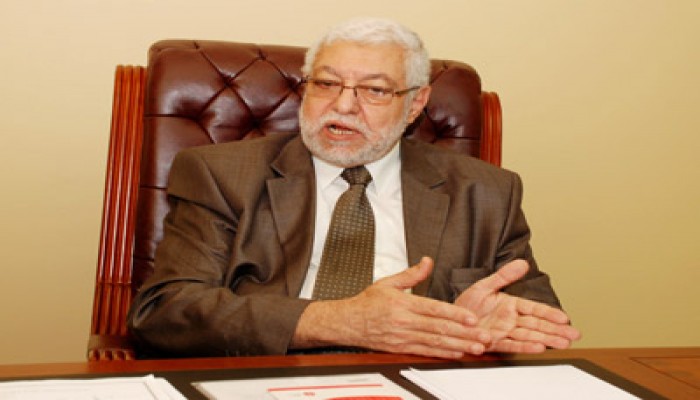 د. محمود حسين يكتب: سلميتنا من ثوابتنا ولن نحيد عنها