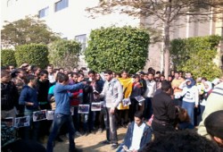 وقفة بـ"الأهرامات للهندسة" بـ6 أكتوبر ضمن "الطلاب يشعلون الثورة"