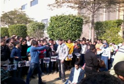 وقفة بـ"الأهرامات للهندسة" بـ6 أكتوبر ضمن "الطلاب يشعلون الثورة"
