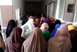 بث مباشر.. طالبات أزهر الزقازيق تنتفضن تنديدًا بفصل زميلاتهن