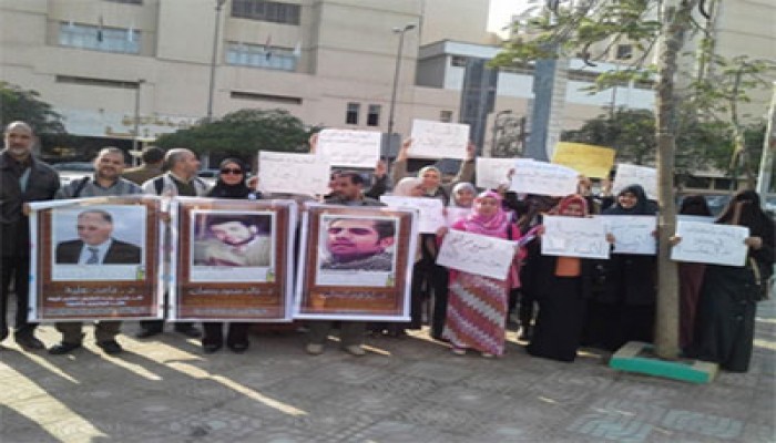 أساتذة جامعة الزقازيق يطالبون بالإفراج عن زملائهم