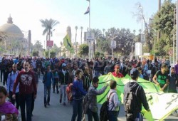 جامعة القاهرة تنتفض بـ7 مسيرات والطلاب تحتشد بميدان النهضة