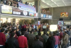 طب المنوفية تنتفض تنديدًا بجرائم الانقلاب ضد طلاب الأزهر