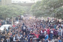 بث مباشر.. انتفاضة بجامعة الزقازيق تضامنًا مع طلاب الأزهر