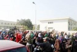 طالبات الأزهر بالقاهرة ينتفضن ضد سياسة الانقلاب القمعية